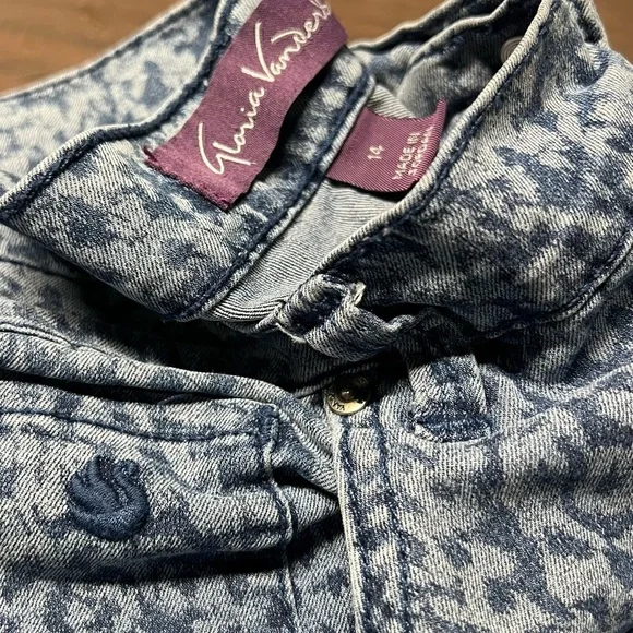 Gloria Vanderbilt (Amanda) Girls Size 14 Blue Jeans - Picture 3 of 4